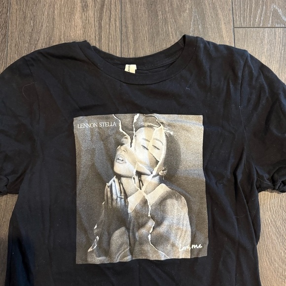 Lennon Stella Concert Tee - Picture 2 of 3